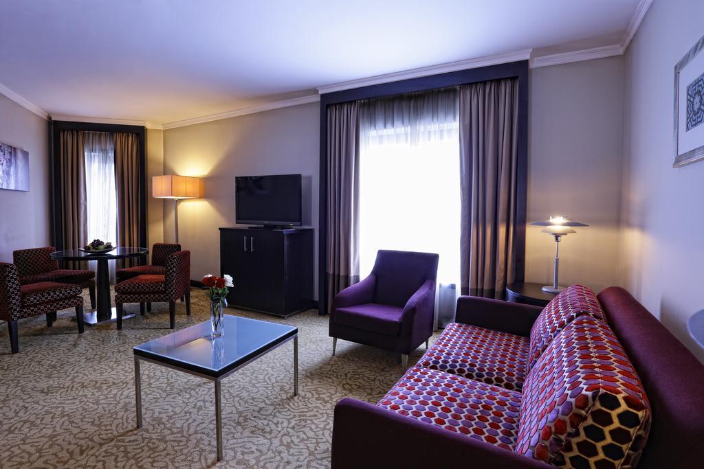 Hotel Ramada Plaza By Wyndham Dubai Deira Exterior foto